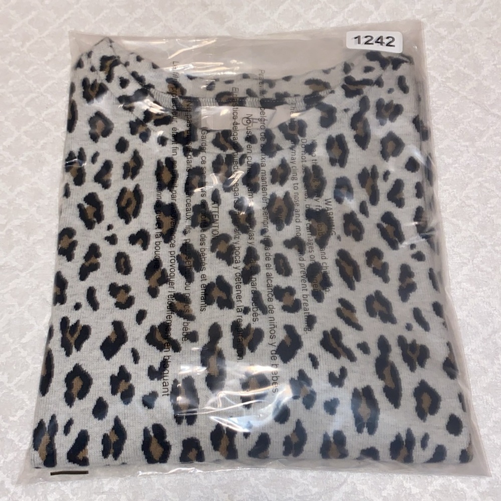 LOFT Leopard Print Puff Sleeve Top - Picture 9 of 9